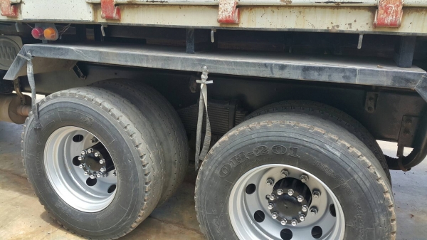 ขายเดกก้า320 ปี50 ดั้มสามมิตร มีระบบลากจูง รถสวยพร้อมใช้ เดิมบาง