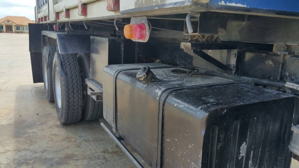 ขายเดกก้า320 ปี50 ดั้มสามมิตร มีระบบลากจูง รถสวยพร้อมใช้ เดิมบาง