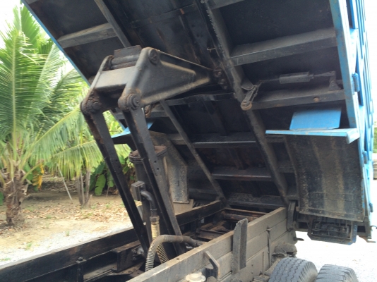 ขายรถหกล้อดั้ม อีซูซุ ซีต้า