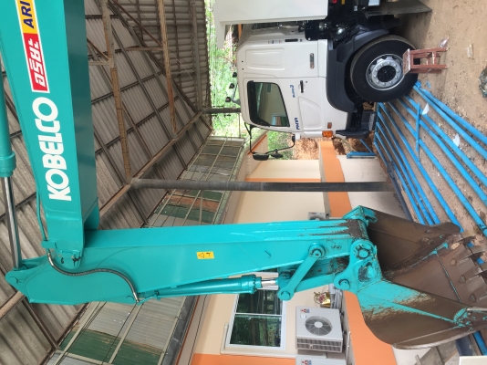 ขายรถแบ็คโฮ KOBELCO SUPER Xm SK200 ทำงานน้อย ขายรถแบ็คโฮ KOBELCO SUPER Xm SK200 ทำงานน้อย
