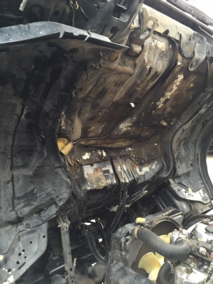 ขาย6ล้อISUZU NKR120แรงฝาขาว หัวการ์ตูน ป้ายเล็กไม่ติดเวลา