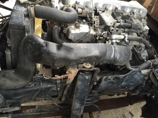 ขาย6ล้อISUZU NKR120แรงฝาขาว หัวการ์ตูน ป้ายเล็กไม่ติดเวลา