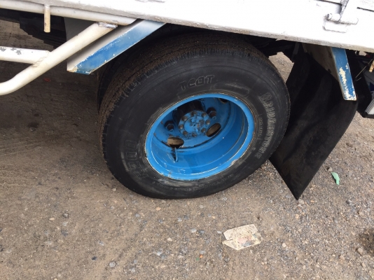 ขาย6ล้อISUZU NKR120แรงฝาขาว หัวการ์ตูน ป้ายเล็กไม่ติดเวลา