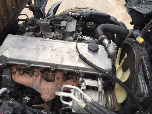 ขาย6ล้อISUZU NKR120แรงฝาขาว หัวการ์ตูน ป้ายเล็กไม่ติดเวลา