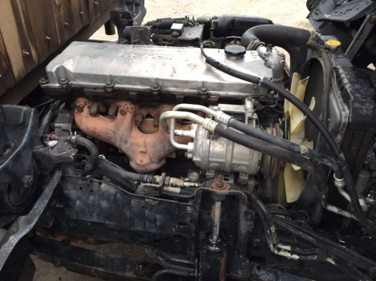 ขาย6ล้อISUZU NKR120แรงฝาขาว หัวการ์ตูน ป้ายเล็กไม่ติดเวลา