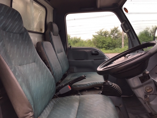 ขาย6ล้อISUZU NKR120แรงฝาขาว หัวการ์ตูน ป้ายเล็กไม่ติดเวลา