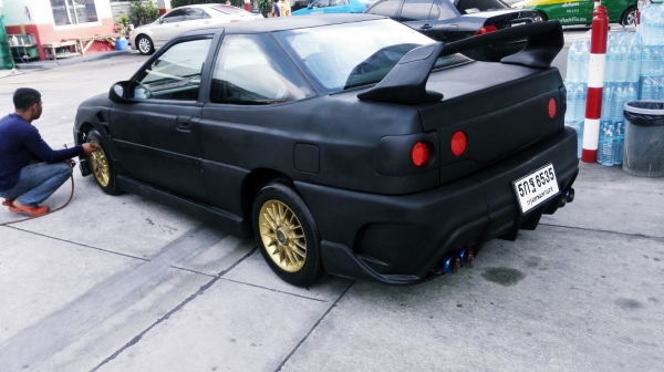รถ SPORT 2ประตู แปลงหน้าแปลงท้าย ตีโป่งข้างสวยๆครับ