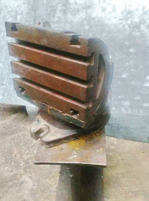 โต๊ะเอียงองศา พร้อมฐานหมุน โต๊ะเอียงองศา พร้อมฐานหมุน