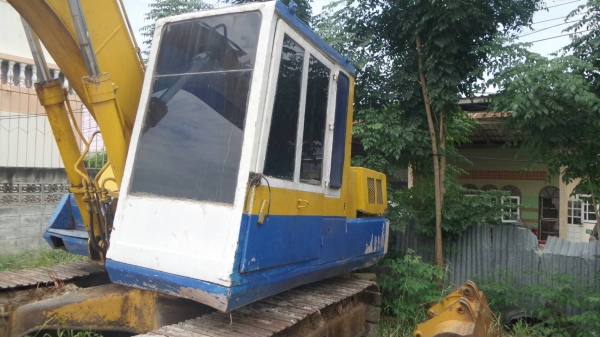 ขายแบคโฮ