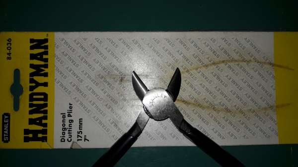 ขายคีมตัดสายไฟSTANLEY HANDYMAN made in Usa. งานเก่าเก็บเมกา