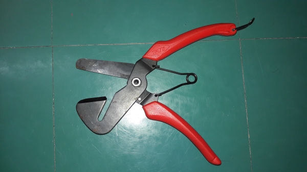 ขายคีมตัดมุมเหล็กฉาก อลูมิเนียมฉาก FUKUVI made in Japan.งานเก่าเก็บ ขายคีมตัดมุมเหล็กฉาก อลูมิเนียมฉาก FUKUVI made in Japan.งานเก่าเก็บ