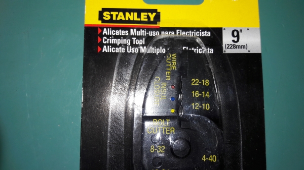 ขายคีมตัด ปอก ย้ำหางปลา สายไฟ STANLEY made in Taiwan. ขายคีมตัด ปอก ย้ำหางปลา สายไฟ STANLEY made in Taiwan.