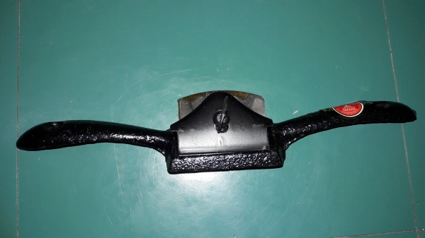 ขายกบผีเสื้องานเก่าตราเพชรMade in China. ใบกบคมๆ