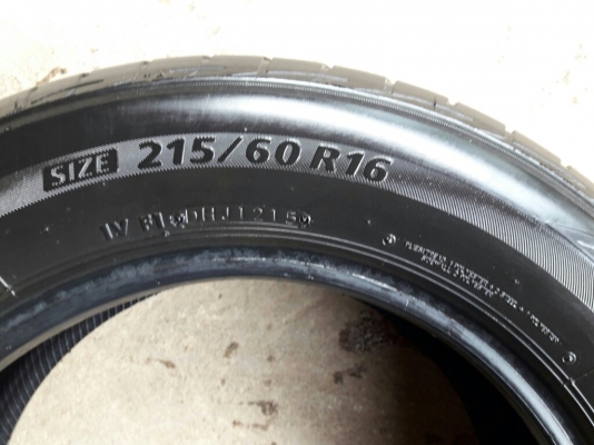 ยางBRIDGESTONE รุ่น Ecopia EP200.215 60R16 ปี2015 สภาพสวยมากๆ ดอกเยอะมากๆคุ้มจริงๆไม่แพง