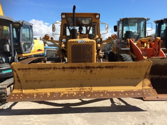 CAT D5B SN: 47X0323 ใช้งาน 5168 ชม. นำเข้าจากญี่ปุ่น ไม่เคยใช้งานในไทย ถึงไทยแล้วครับ