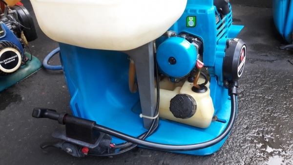 เครื่องพ่นยา Maruyama MS048r-20