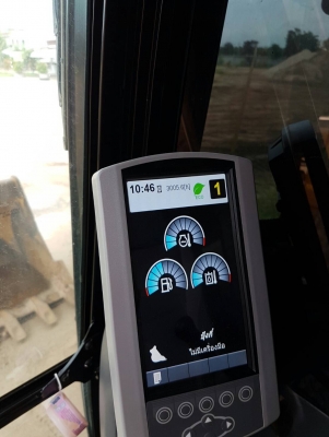 ขายดาวน์รถแบ็คโฮ CAT 320D2.  รถสวยพร้อมใช้งานชั่วโมงน้อย