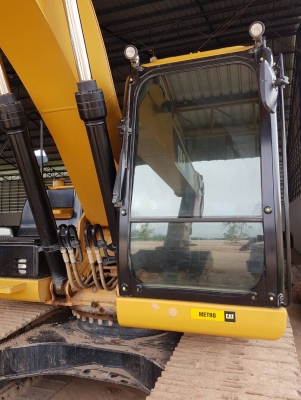 ขายดาวน์รถแบ็คโฮ CAT 320D2.  รถสวยพร้อมใช้งานชั่วโมงน้อย