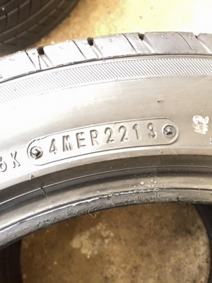 ขายยาง FALKEN ZE522 195-50-15 ปี13 ดอกหนาจัด ไม่มีตำหนิ ไม่กินข้าง ชุดละ 3,800 บาท
