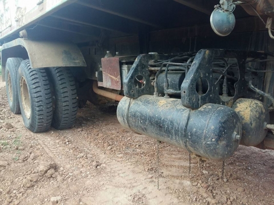 ขายรถ10ล้อ ดั้ม2เพลา TD เบรกใหญ่ เครื่อง195แรง โลฮาย10สปีด พ.เพาเวอร์ เบรกจิฟฟี่ ภายในสวย เอกสารพร้อมโอน สนใจโทร 090-8588220คุณนะ 093-3258446คุณบิว หรือเข้าดูสินค้าอื่นๆได้ที่ www.narong2truck.com หรือ www.truck.in.th/498 หรือเพจFacebook ณรงค์ ซื้อขายรถมื