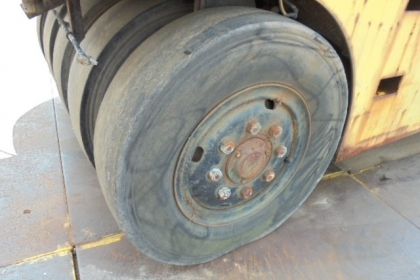 รถบดเก้าล้อยาง KAWASAKI KR20 D เครื่องยนต์ ISUZU 6BD1 พวงมาลัยเพาเวอร์ FROM JAPAN สภาพพร้อมใช้งาน สนใจติดต่อ 063-9316985 ID LINE : 0639316985 ครับ รถบดเก้าล้อยาง KAWASAKI KR20 D เครื่องยนต์ ISUZU 6BD1 พวงมาลัยเพาเวอร์ FROM JAPAN สภาพพร้อมใช้งาน สนใจติดต่อ 063-9316985 ID LINE : 0639316985 ครับ