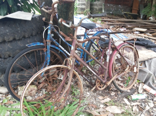 ขายเหมาเศษจักรยาน 3 คัน ขายเหมาเศษจักรยาน 3 คัน