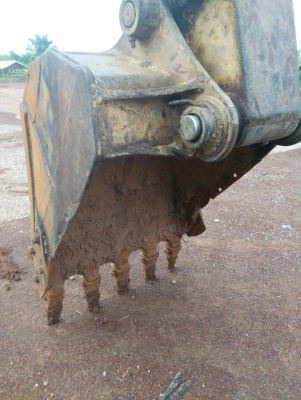 ขาย sumitomo 200 ปั้มดี ราคา340,000 รถพร้อมใช้แอร์ เย็น สนใจ 0895770265 ขาย sumitomo 200 ปั้มดี ราคา340,000 รถพร้อมใช้แอร์ เย็น สนใจ 0895770265