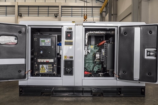 เครื่องปั่นไฟ 28KVA 3เฟส รับประกันสินค้า 1ปี มีสินค้าพร้อมส่ง เครื่องปั่นไฟ 28KVA 3เฟส รับประกันสินค้า 1ปี มีสินค้าพร้อมส่ง