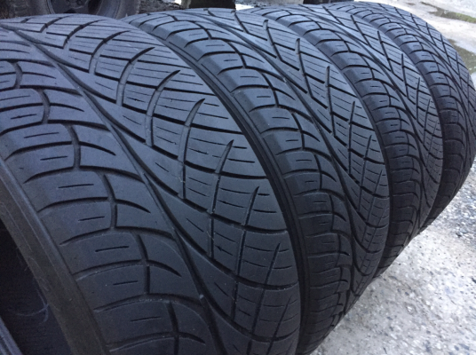 ยาง Nitto 420S 265 50 20 ปลายปี13 ดอกเต็ม ราคาไม่แพง ยาง Nitto 420S 265 50 20 ปลายปี13 ดอกเต็ม ราคาไม่แพง