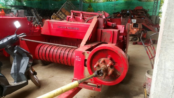 ขายเครื่องอัดฟาง มือสองนำเข้าจากต่างประเทศ. ในราคาพ่อค้า ได้ของแท้ๆจากนอก กองทุนนหมู่บ้านเราจัดราคาพิเศษให้ จัดรายการถึงสิ้นเดือนนี้ ขายเครื่องอัดฟาง มือสองนำเข้าจากต่างประเทศ. ในราคาพ่อค้า ได้ของแท้ๆจากนอก กองทุนนหมู่บ้านเราจัดราคาพิเศษให้ จัดรายการถึงสิ้นเดือนนี้