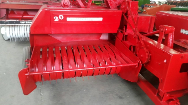 ขายเครื่องอัดฟาง มือสองนำเข้าจากต่างประเทศ. ในราคาพ่อค้า ได้ของแท้ๆจากนอก กองทุนนหมู่บ้านเราจัดราคาพิเศษให้ จัดรายการถึงสิ้นเดือนนี้ ขายเครื่องอัดฟาง มือสองนำเข้าจากต่างประเทศ. ในราคาพ่อค้า ได้ของแท้ๆจากนอก กองทุนนหมู่บ้านเราจัดราคาพิเศษให้ จัดรายการถึงสิ้นเดือนนี้