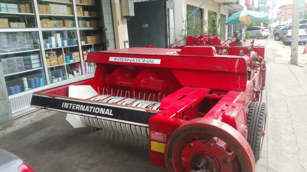 ขายเครื่องอัดฟาง มือสองนำเข้าจากต่างประเทศ. ในราคาพ่อค้า ได้ของแท้ๆจากนอก กองทุนนหมู่บ้านเราจัดราคาพิเศษให้ จัดรายการถึงสิ้นเดือนนี้ ขายเครื่องอัดฟาง มือสองนำเข้าจากต่างประเทศ. ในราคาพ่อค้า ได้ของแท้ๆจากนอก กองทุนนหมู่บ้านเราจัดราคาพิเศษให้ จัดรายการถึงสิ้นเดือนนี้