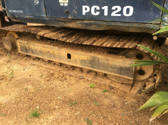 ขายด่วน KOMATSU PC120-3 สภาพพร้อมใช้งาน เครื่องปั้มดี เอกสารเล่มทะเบียน