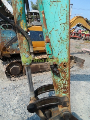 แบคโฮมือ 2 PC30-MR1