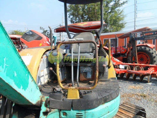 แบคโฮมือ 2 PC30-MR1