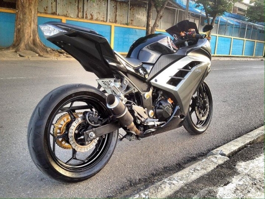 ขายNINJA250สภาพกริ๊บ
