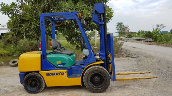 ขายด่วนรถยกKOMATSU FD30-14 ยก30ตันเสาสูง3เมตรรถนอกเพิ่งนำเข้ามายังไม่เคยใช้งานในเมืองไทยเลย=รุ่นใหม่ขายถูกๆๆ ขายด่วนรถยกKOMATSU FD30-14 ยก30ตันเสาสูง3เมตรรถนอกเพิ่งนำเข้ามายังไม่เคยใช้งานในเมืองไทยเลย=รุ่นใหม่ขายถูกๆๆ
