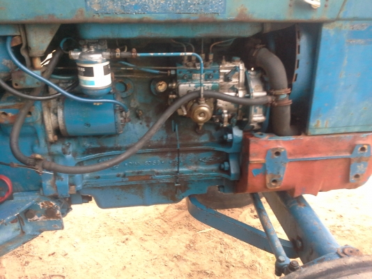 ขายรถไถฟอร์ด รุ่น 5000 เก่านอก สนใจ โทร 084-8194133 ขายรถไถฟอร์ด รุ่น 5000 เก่านอก สนใจ โทร 084-8194133