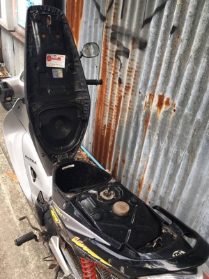 Honda Wave125s สตาร์ทเท้า เดิมๆใหม่ๆ Honda Wave125s สตาร์ทเท้า เดิมๆใหม่ๆ