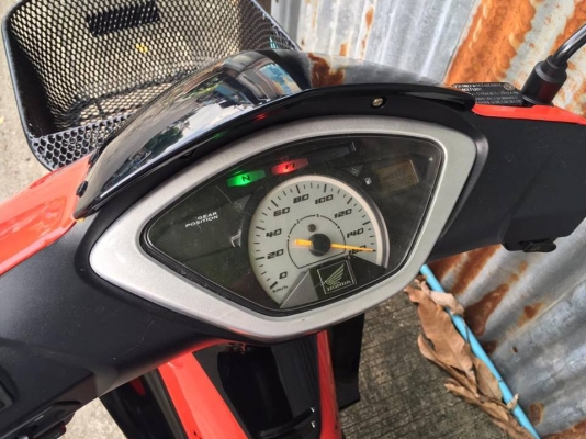 Honda Wave125i ทำลายS สตาร์ทมือ เดิมๆทุกจุด ใหม่ๆ