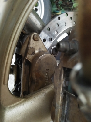 ปั๊มล่าง เบรก sumitomo 4 pot