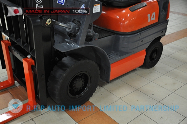 ขายรถโฟล์คลิฟท์มือสองTOYOTA รุ่น6FG14-12782 ราคา 175,000 บาท นำเข้าจากประเทศญี่ปุ่น 100\% ไม่เคยใช้งานในประเทศไทย