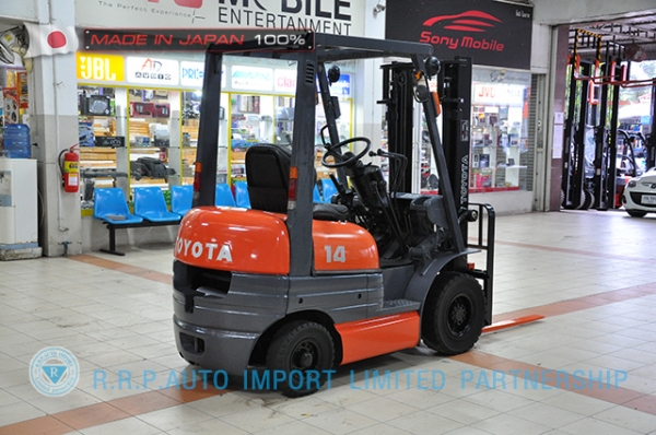 ขายรถโฟล์คลิฟท์มือสองTOYOTA รุ่น6FG14-12782 ราคา 175,000 บาท นำเข้าจากประเทศญี่ปุ่น 100\% ไม่เคยใช้งานในประเทศไทย