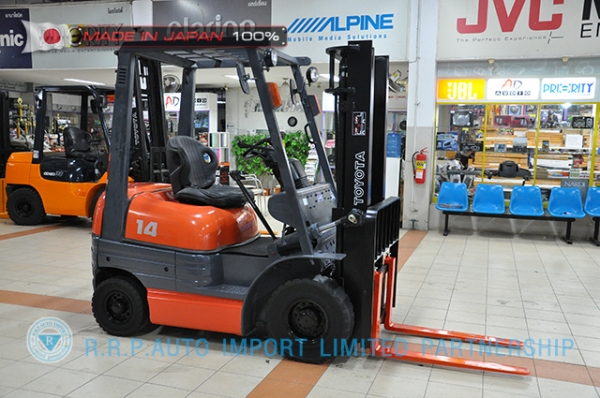 ขายรถโฟล์คลิฟท์มือสองTOYOTA รุ่น6FG14-12782 ราคา 175,000 บาท นำเข้าจากประเทศญี่ปุ่น 100\% ไม่เคยใช้งานในประเทศไทย