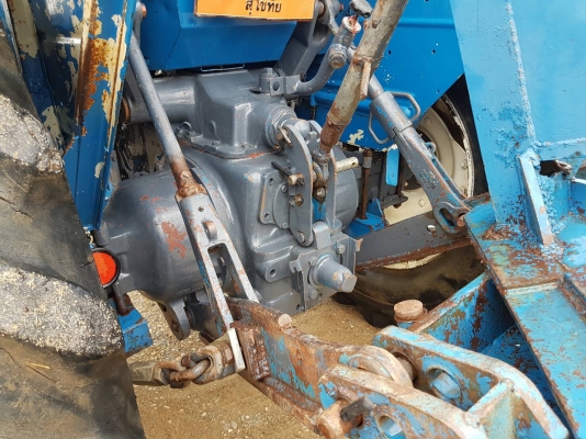 ขาย รถไถ่ FORD NEW HOLLAND 6640
