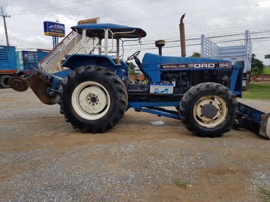 ขาย รถไถ่ FORD NEW HOLLAND 6640