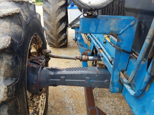 ขาย รถไถ่ FORD NEW HOLLAND 6640