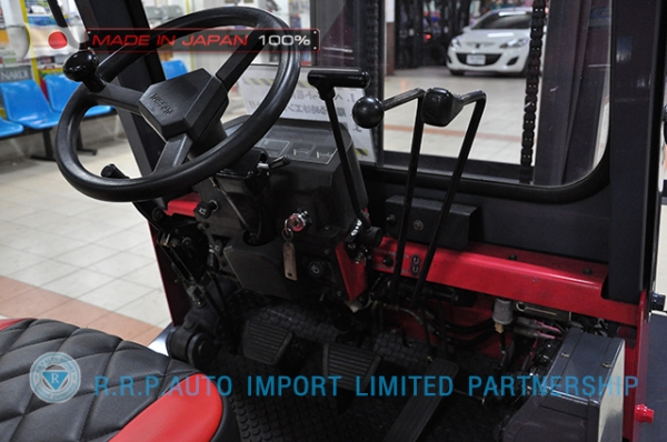 ขายรถโฟล์คลิฟท์มือสองNISSAN รุ่น UJ02-111746 ราคา 195,000 บาท นำเข้าจากประเทศญี่ปุ่น 100\% ไม่เคยใช้งานในไทย