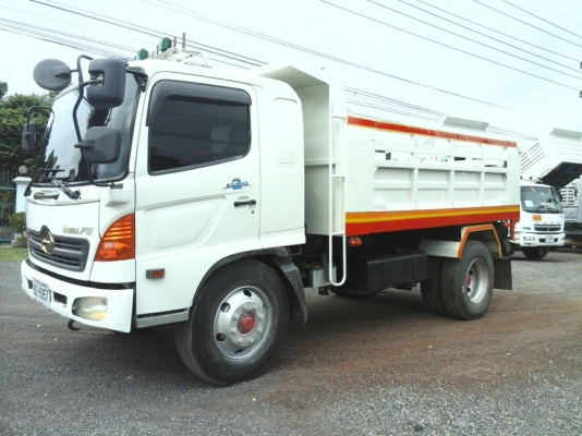 ขายรถบรรทุกหกล้อดัมพ์ HINO MEGA FG เครื่อง 212 แรง กระบะดัมพ์ช่วงยาว 4 เมตร ทะเบียนพร้อม ขายรถบรรทุกหกล้อดัมพ์ HINO MEGA FG เครื่อง 212 แรง กระบะดัมพ์ช่วงยาว 4 เมตร ทะเบียนพร้อม