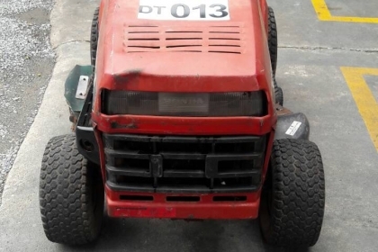 ขาย รถตัดหญ้านั่งขับ HONDA HT3813 2 ใบตัด เก่าญี่ปุ่น ราคา 45,000